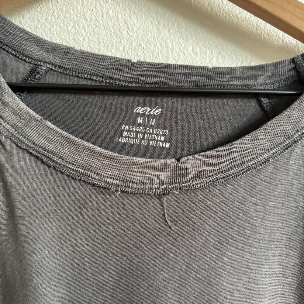 Aerie gray boyfriend oversized tshirt women’s size medium - Picture 2 of 4